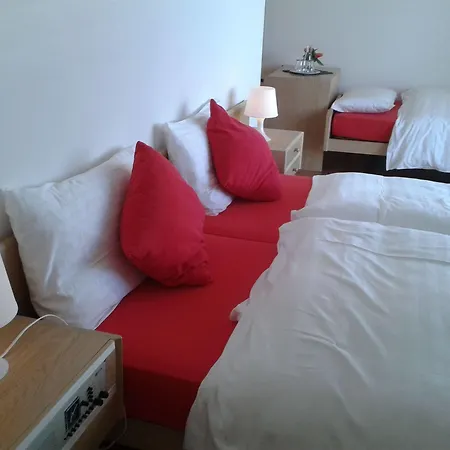 Cardada 3* לוקרנו
